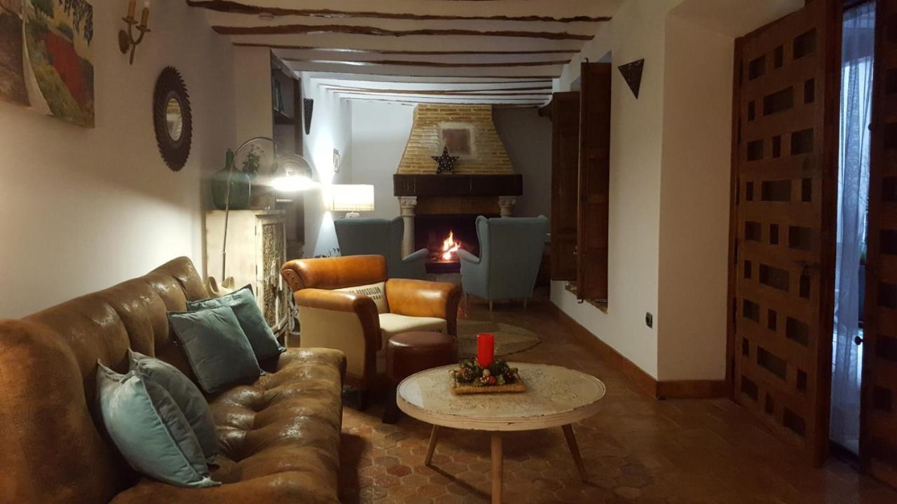 La Posada De Chinchilla Chinchilla de Montearagon Bagian luar foto